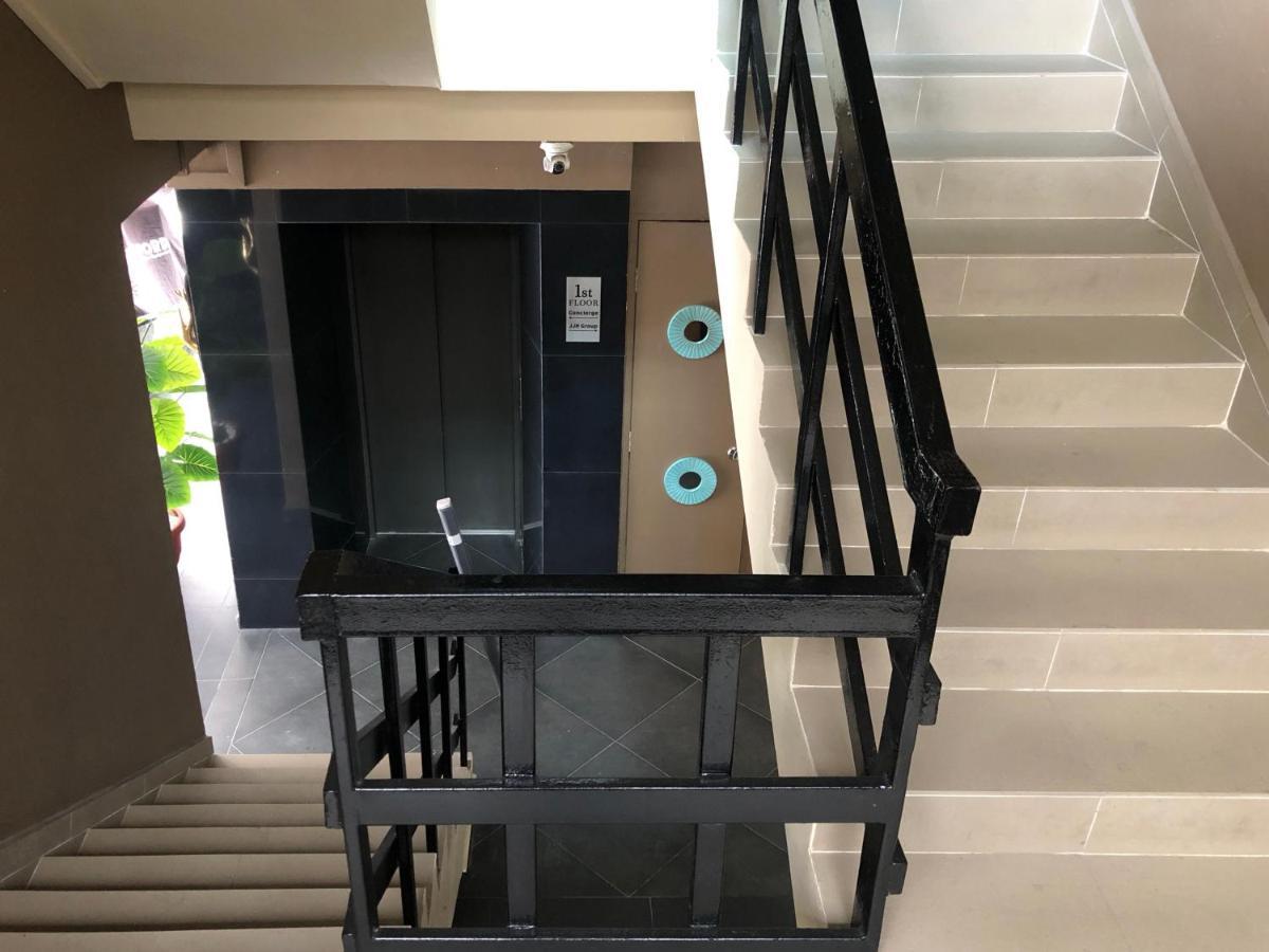Jjh Serviced Apartments Near Serangoon Mrt Singapore Exterior photo